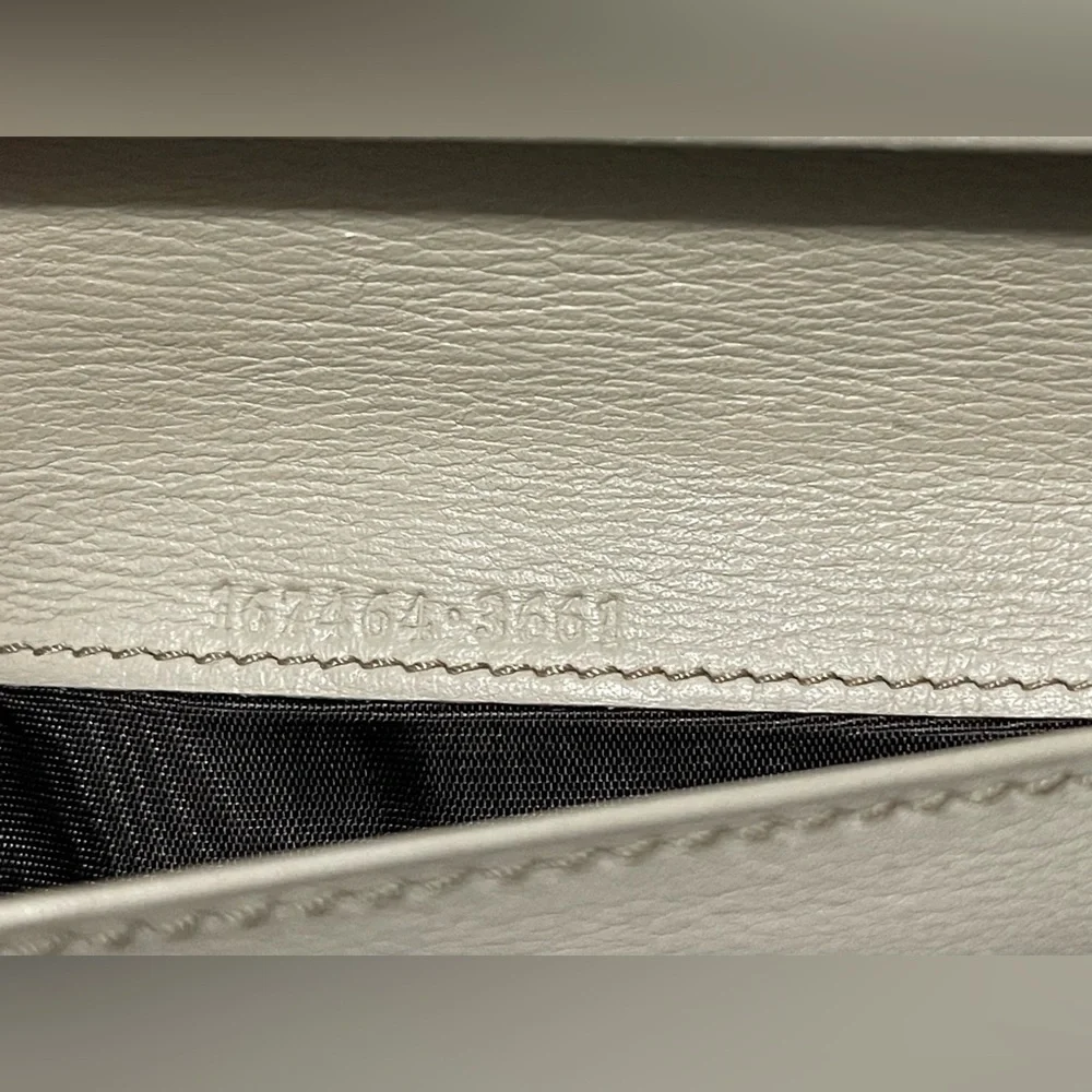 Gucci Guccissima long wallet